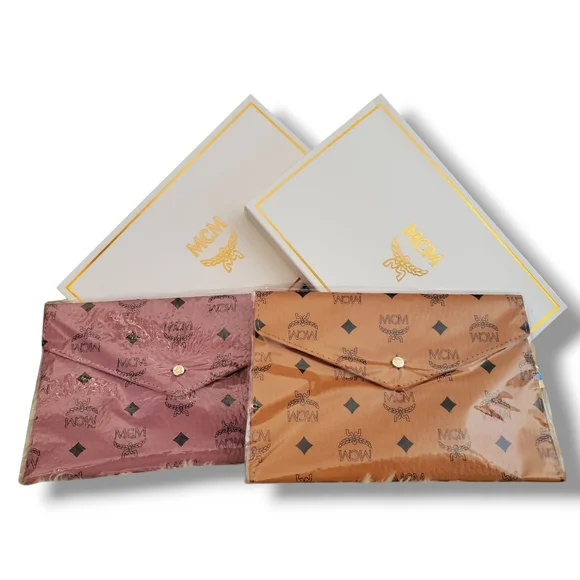 MCM Pink Or Congac Visetos Envelope Clutch Handbag, Size 8½"x5½" - Picture 3 of 13